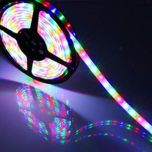 BANDE LEDS A COLLER - RGB - ROULEAU DE 5 M