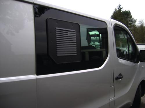 AIRVENT GRILLE VENTILATION pour FENETRE COULISSANTE LATERALE DROITE RENAULT TRAFIC III