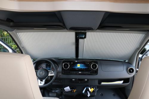 REMIFRONT IV PAREBRISE SPRINTER 2019-2024 avec PETIT DETECTEUR DE PLUIE