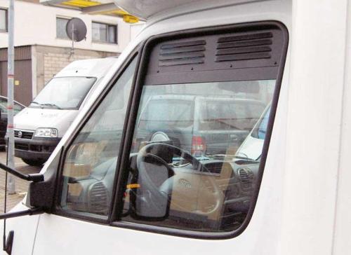 AIRVENTS DROITE et GAUCHE - AERATION HABITACLE MB Sprinter + VW Crafter 2006-2018