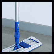 BALAI RESERVOIR ALU + 1 FRANGE-MOP DOUCE