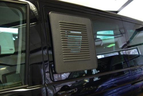 AIRVENT GRILLE VENTILATION pour FENETRE COULISSANTE LATERALE GAUCHE SCUDO, JUMPY, EXPERT 2007-2016