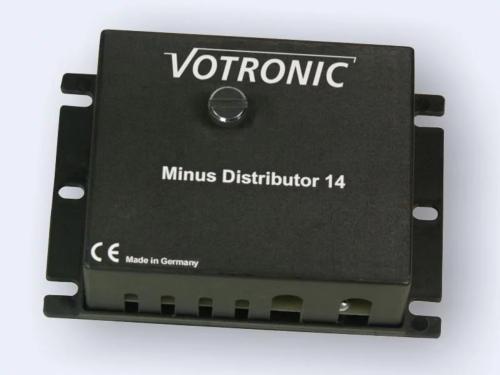 DISTRIBUTEUR MASSE NEGATIVE MINUS DISTIBUTOR 14 avec couvercle