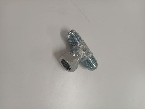 ADAPTATEUR EN T POUR GPL RESERVOIR N°2 GASLOW