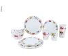 COFFRET DE VAISSELLE MÉLAMINÉE " SUMMER CAMPING"  
